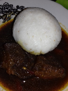 Foto resep Semur daging sapi teman nya.. Yaa uli nasi