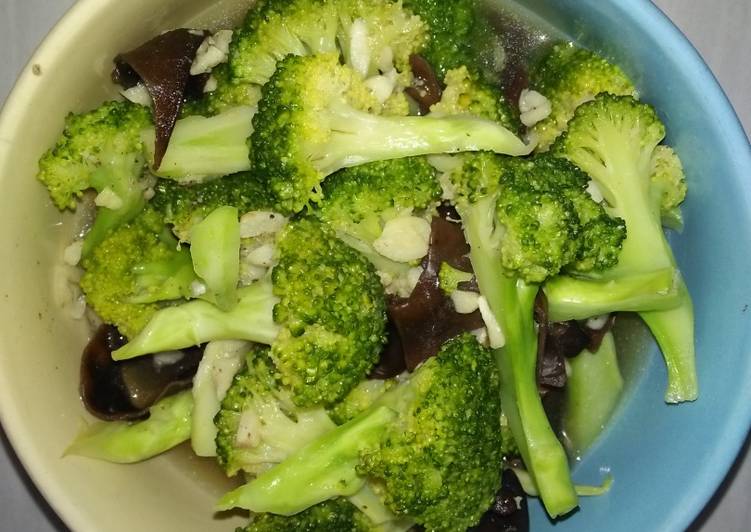 Resep Ca Brokoli Bawang Putih Anti Gagal
