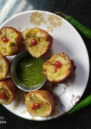A picture of Masala Roll Bites.