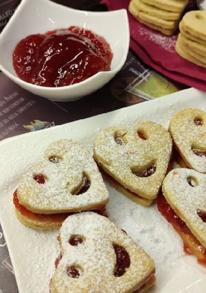 Eperlekváros linzer🍓 recept fotója