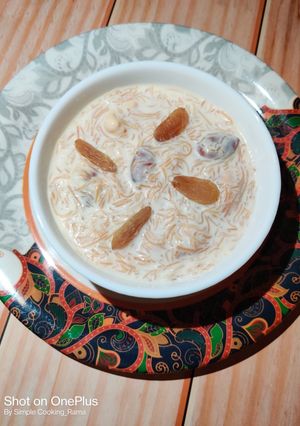 A picture of Doodh ki Sewai or Milk Vermicelli.