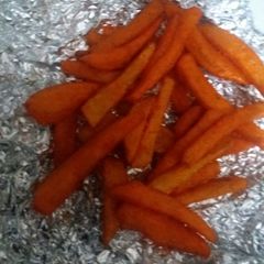 A picture of French fries.