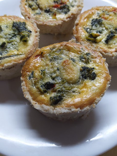 Una foto de Tartitas de Acelga y Avena