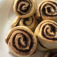 A picture of Cinnamon rolls.