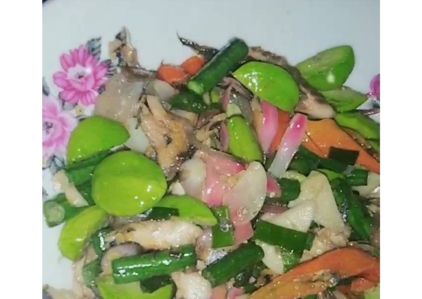 Oseng Pete Combrang Ikan kranjang