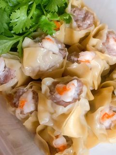 รูปของ ขนมจีบหมูหน้ากุ้ง