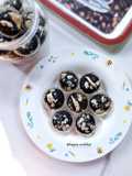 Brownies Kering Keju Topping Coklat Putih