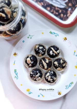 Foto resep Brownies Kering Keju Topping Coklat Putih