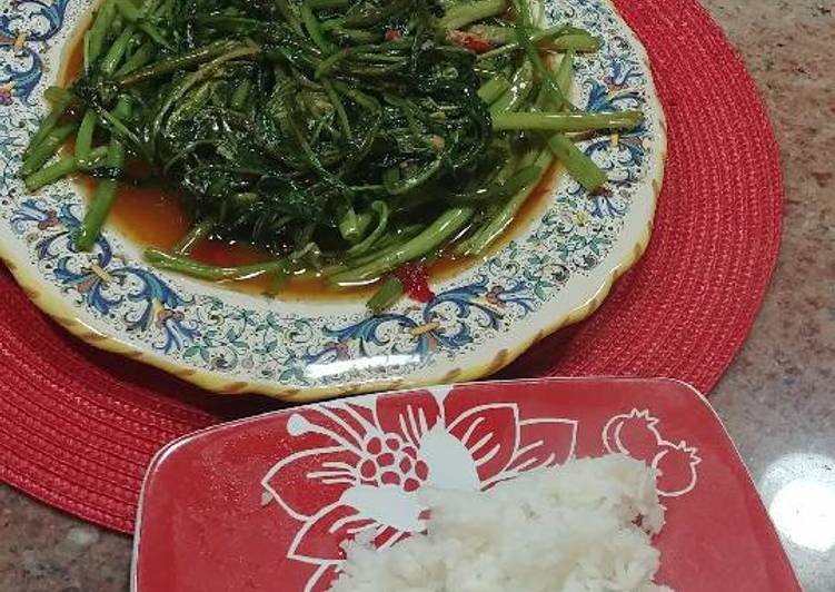 Recipe of Appetizing Pad boong (thai / chinese stir fry vegetables)