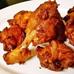 A picture of Crispy fried chicken.