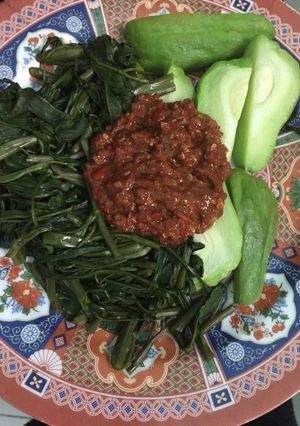 Foto resep Plecing kangkung labu sederhana