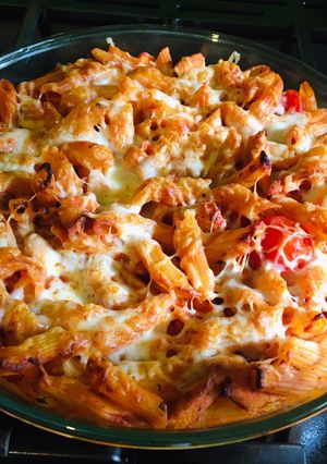 Paradicsomos-csirkés penne 🍅 recept fotója