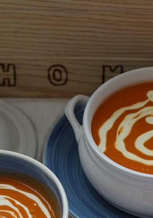 Foto de Sopa de tomate com feijão branco