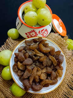 आंवला कैडी (amla candy recipe in Hindi) रेसिपी मुख्य फोटो