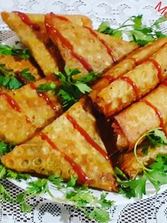 عکسی از دستور سمبوسه پیتزایی