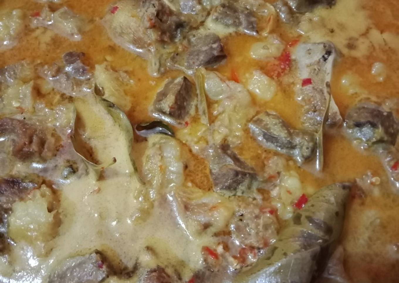 Gulai daging sapi