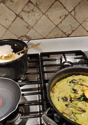 A picture of Thai Coconut Chicken Curry.