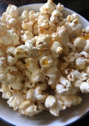 Hình của món Bắp rang bơ 🍿.