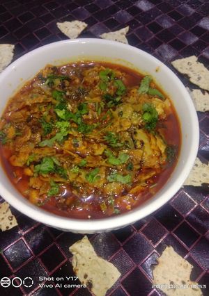 A picture of Roasted papad curry.