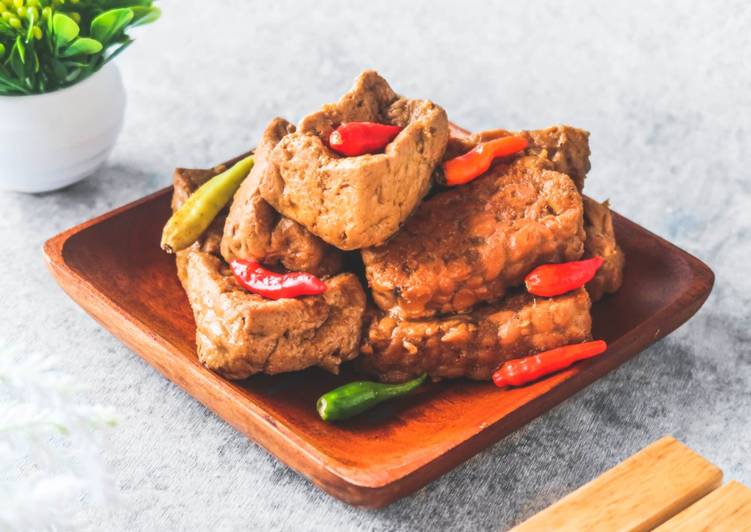 Tempe Tahu Bacem