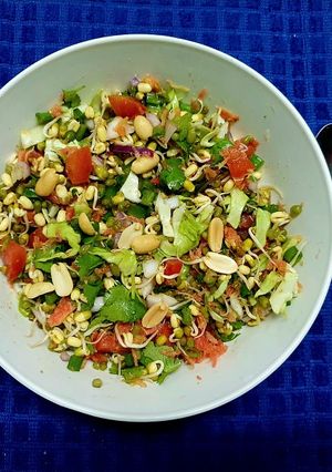 A picture of Moong Sprouts Salad.