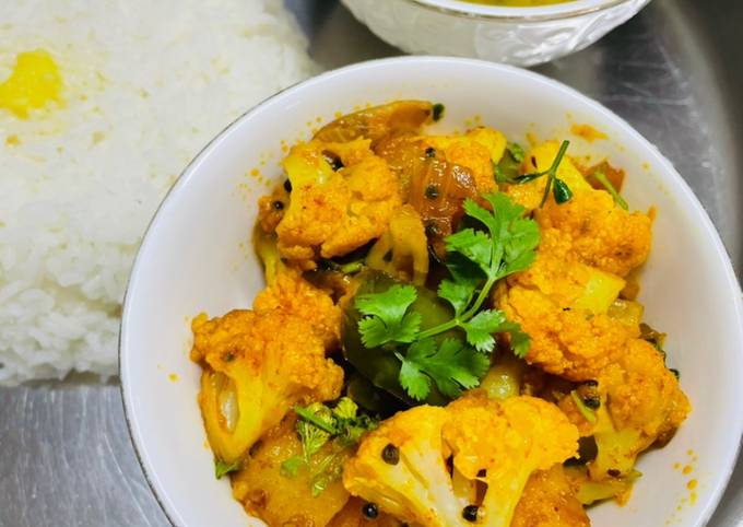 Recipe of Mario Batali Cauliflower potato fry