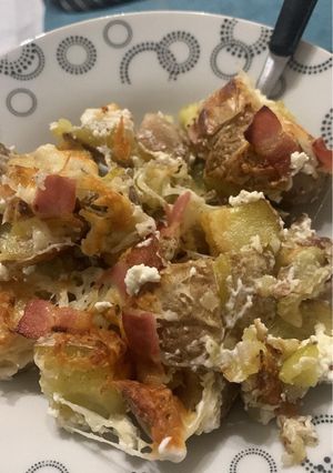 AirFryerben sült sajtos baconös krumpli recept fotója
