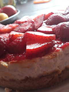 Una foto de Cheesecake de frutillas método Grez