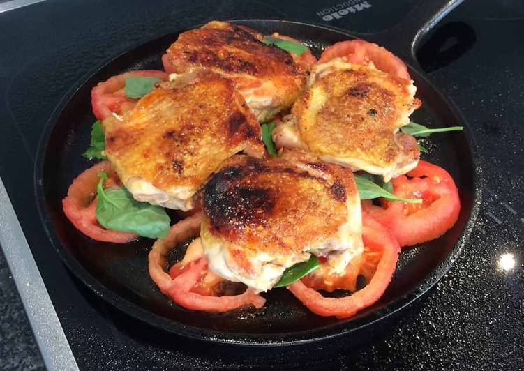 How to Prepare Super Quick Homemade Chicken under the skillet