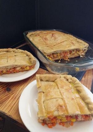Una foto de Empanada gallega de pollo