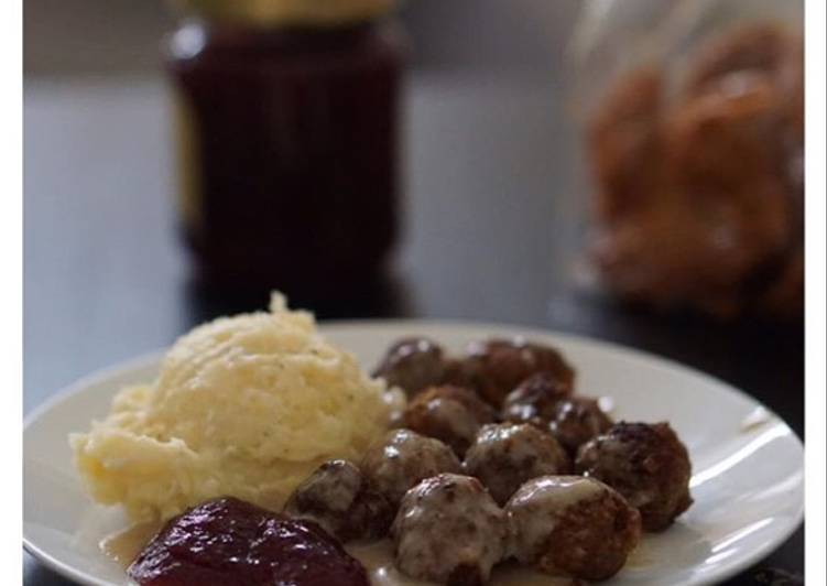 Langkah Mudah untuk Menyiapkan Swedish meatballs IKEA ala nani, Menggugah Selera