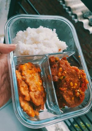 Foto resep Bekal Makan Siang - Terong Raos & Bakwan Jagung
