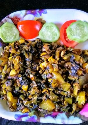 A picture of Karela and Aloo Crispy Fry.