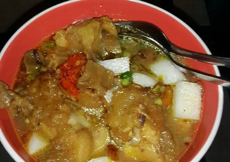 Resep Lontong kikil yang sempurna