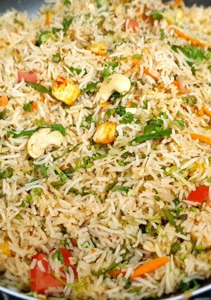 પનીર પુલાવ(Paneer Pulav Recipe in Gujarati) રેસીપી મુખ્ય ફોટો