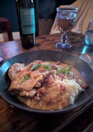 A picture of Coq au Vin Blanc.