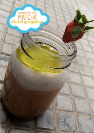 Foto resep 125. Banana berry smoothies matcha