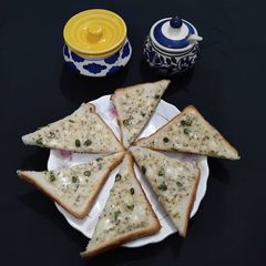 A picture of Cheese Chilli Toast.