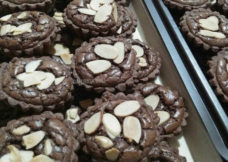 Bagaimana Membuat Pie Mocaf Choco Brownie yang Bikin Ngiler