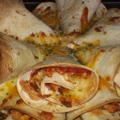 A picture of Fajita party cones.