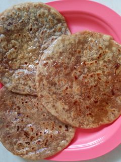 ગુજરાતી વેડમી - પૂરણપોળી(Puran poli recipe in Gujarati) રેસીપી મુખ્ય ફોટો