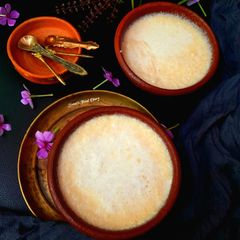A picture of Mishti Doi or Dahi / Sweet Yogurt.