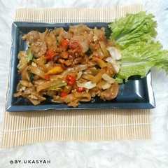 Kwetiau Goreng রেসিপির প্রধান ছবি