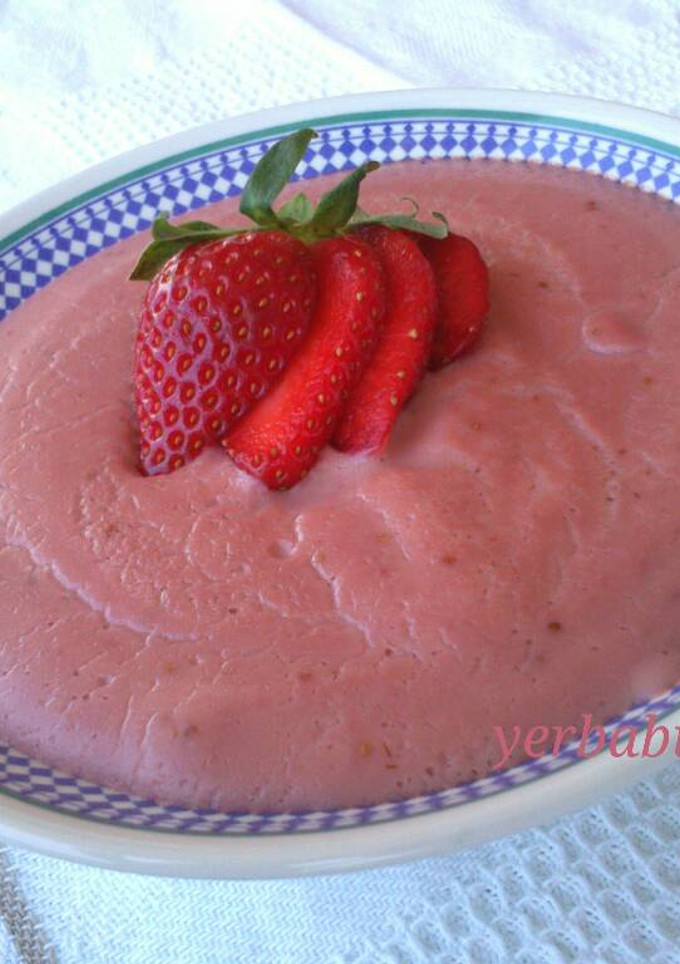 Una foto de Crema de fresas (o fresones)