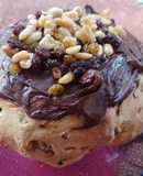 Pan dulce navideño con frutos secos o chips de chocolate