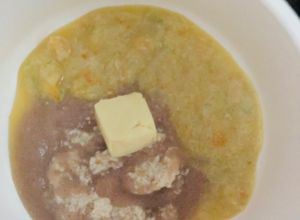Foto resep Mpasi 6 bulan day 5 capcay,Bubur gasol beras merah