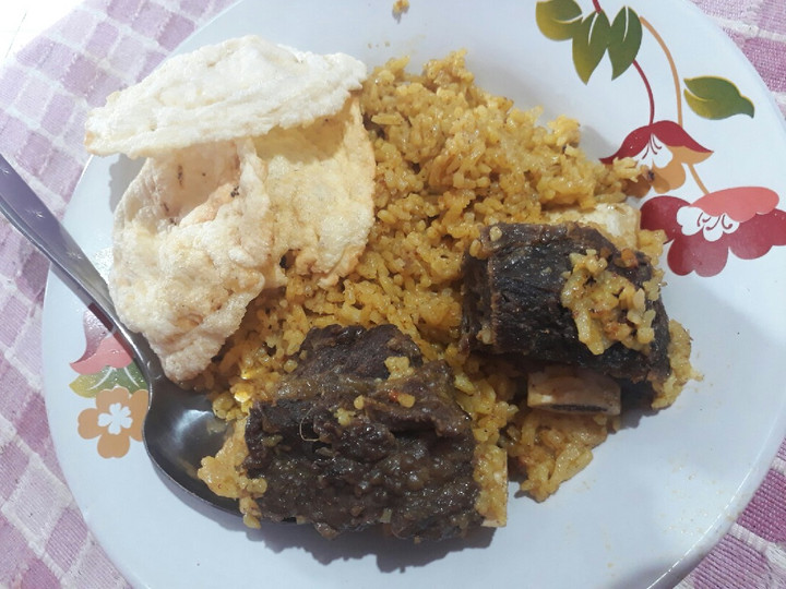 Cara Membuat Nasi kebuli iga sapi Sederhana Dan Enak