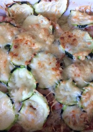 Une photo de Gratin de courgettes et de tomates