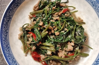 Resep Tumis Kangkung Daging Cincang, Menggugah Selera