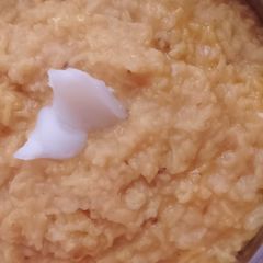 A picture of Arahar daal khichdi.